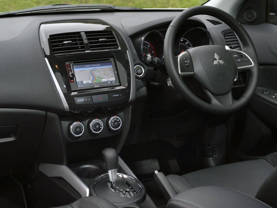  Mitsubishi ASX 4 2013 года  (UK) (фото 19 из 23)
